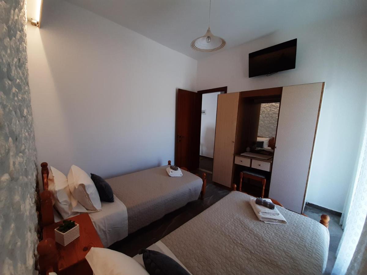 Spiridoula 1 Studios & Apartments Sidari  Bagian luar foto
