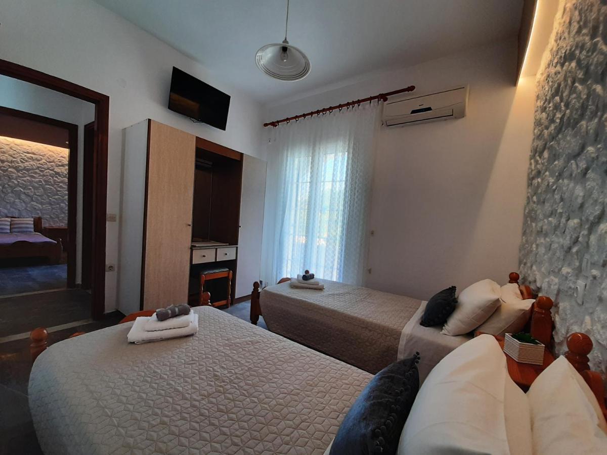 Spiridoula 1 Studios & Apartments Sidari  Bagian luar foto
