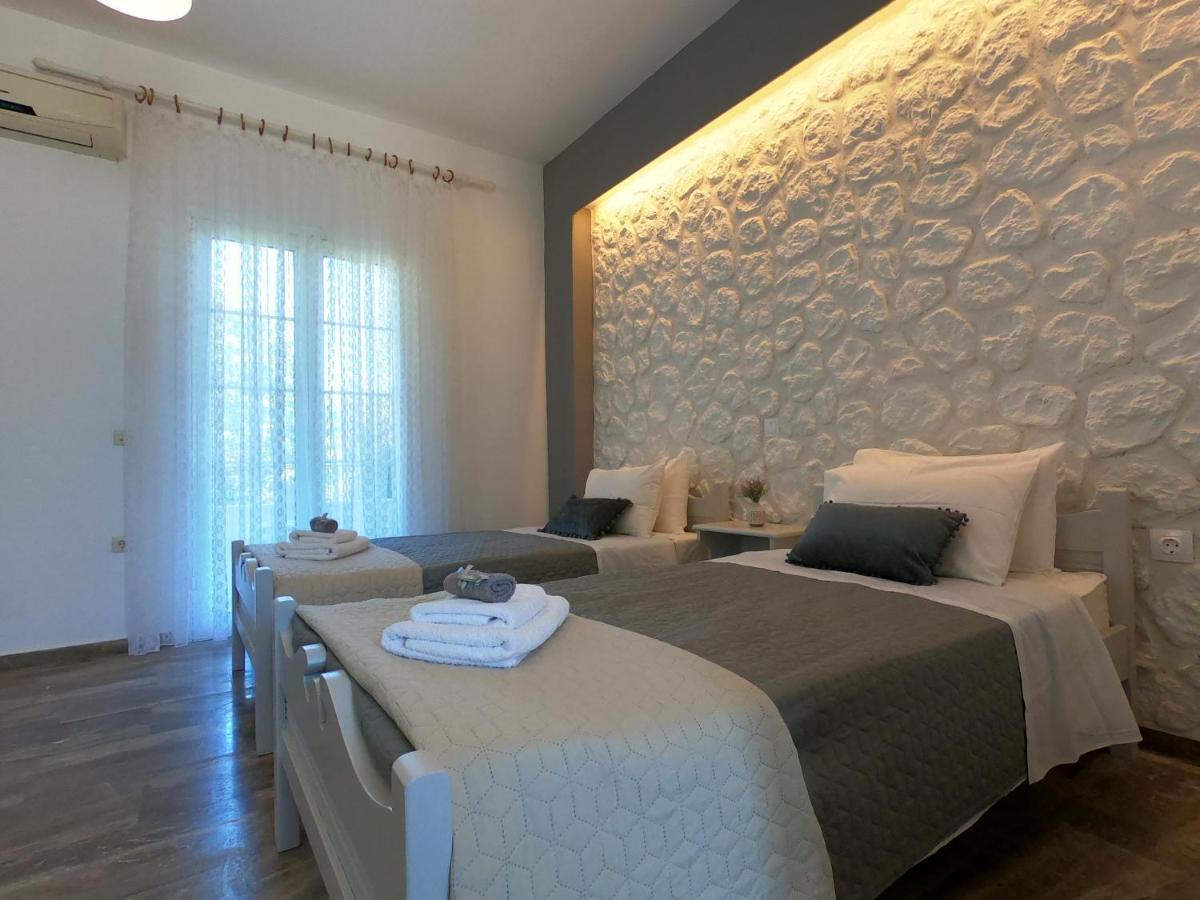 Spiridoula 1 Studios & Apartments Sidari  Bagian luar foto