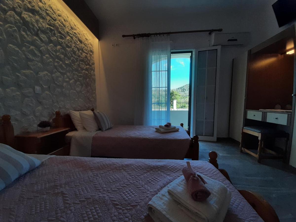 Spiridoula 1 Studios & Apartments Sidari  Bagian luar foto