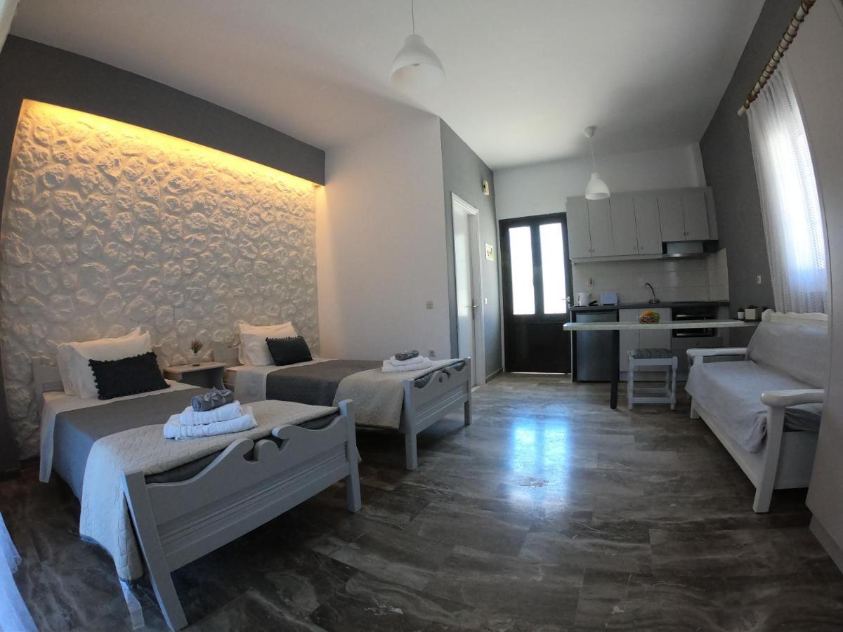 Spiridoula 1 Studios & Apartments Sidari  Bagian luar foto