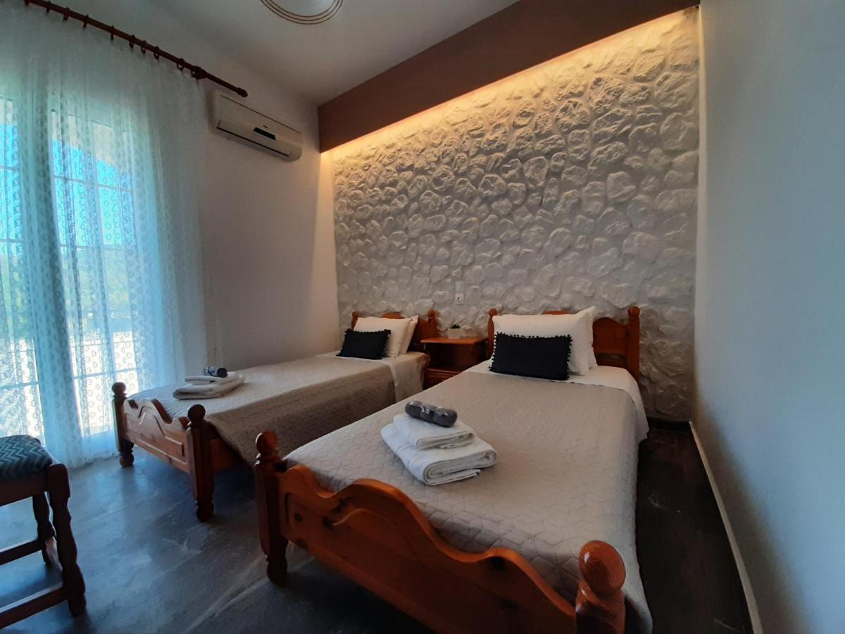 Spiridoula 1 Studios & Apartments Sidari  Bagian luar foto