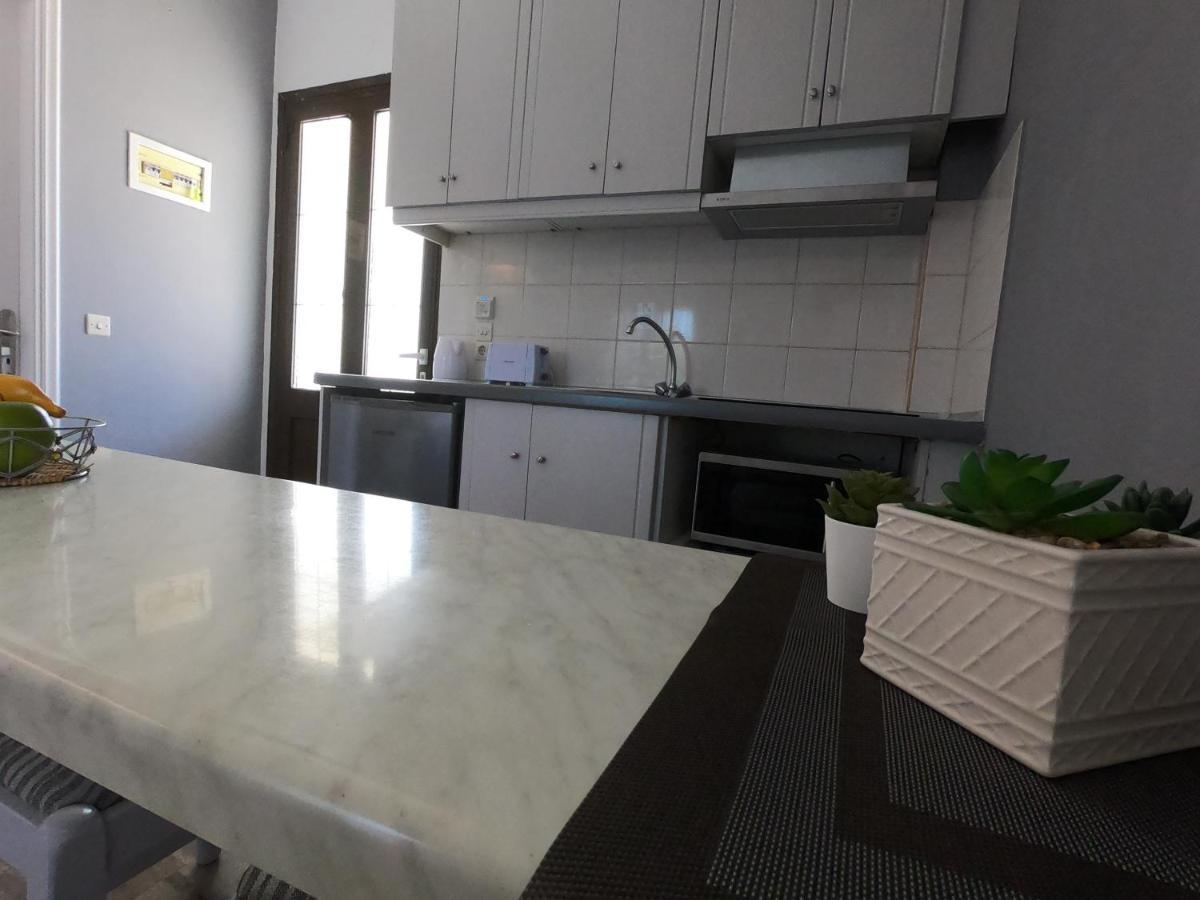 Spiridoula 1 Studios & Apartments Sidari  Bagian luar foto