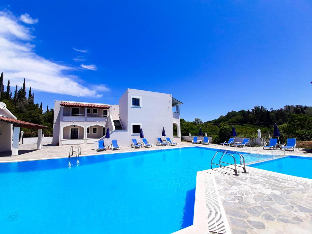 Spiridoula 1 Studios & Apartments Sidari  Bagian luar foto
