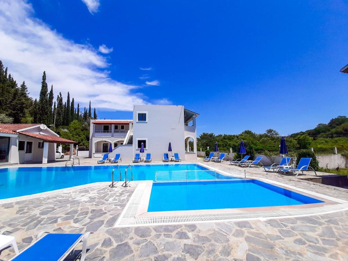 Spiridoula 1 Studios & Apartments Sidari  Bagian luar foto