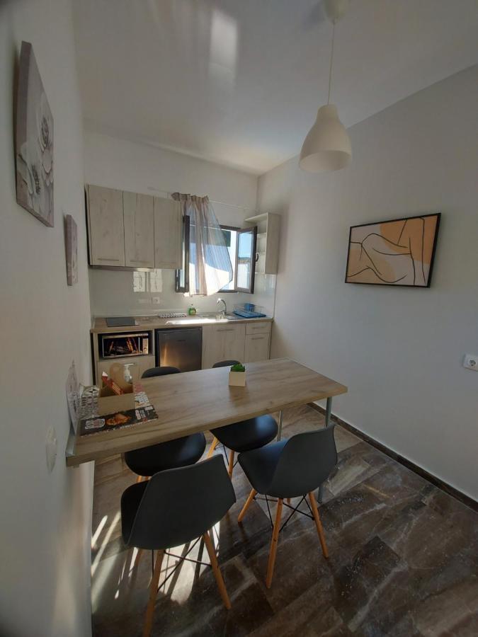 Spiridoula 1 Studios & Apartments Sidari  Bagian luar foto